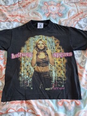 Y2K Britney Spears Tour Tee